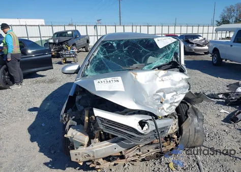 2013 Toyota Yaris Le from USA, damaged, VIN JTDKTUD33DD570293